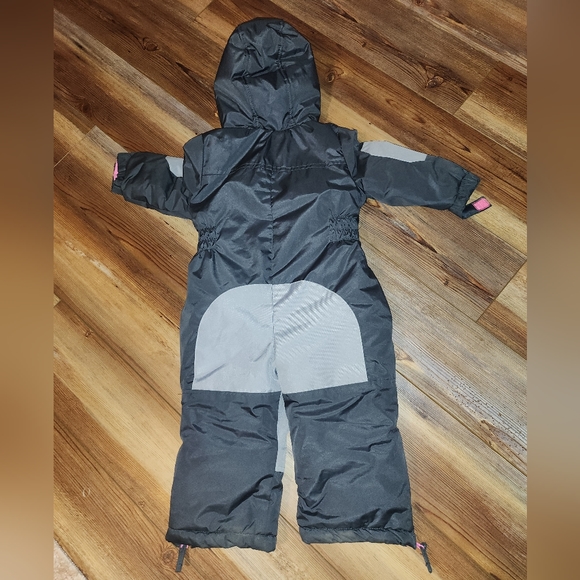 Snow suit - Picture 2 of 5